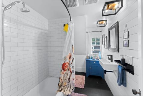 5 Summer Street Augusta ME 04330