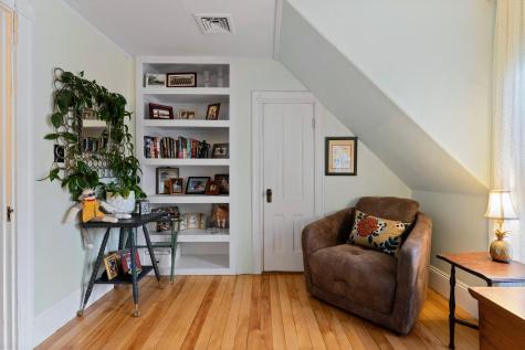 5 Summer Street Augusta ME 04330