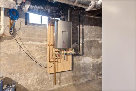 5 Summer Street Augusta ME 04330