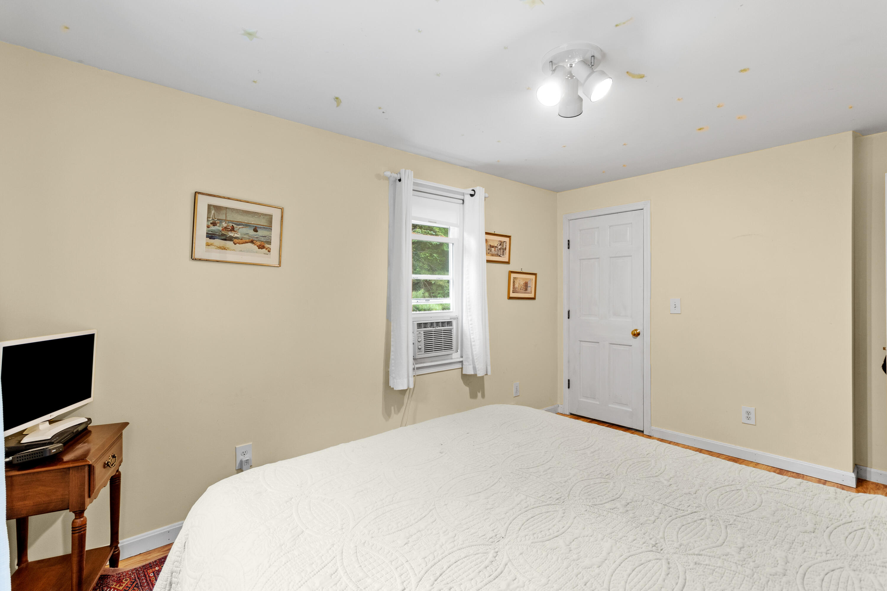 48 East Pasture Road Berwick ME 03901