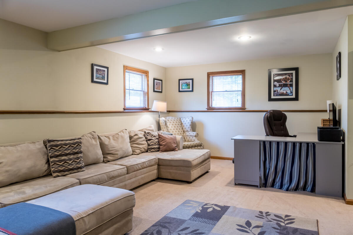 9 Kennebec Circle Bath ME 04530