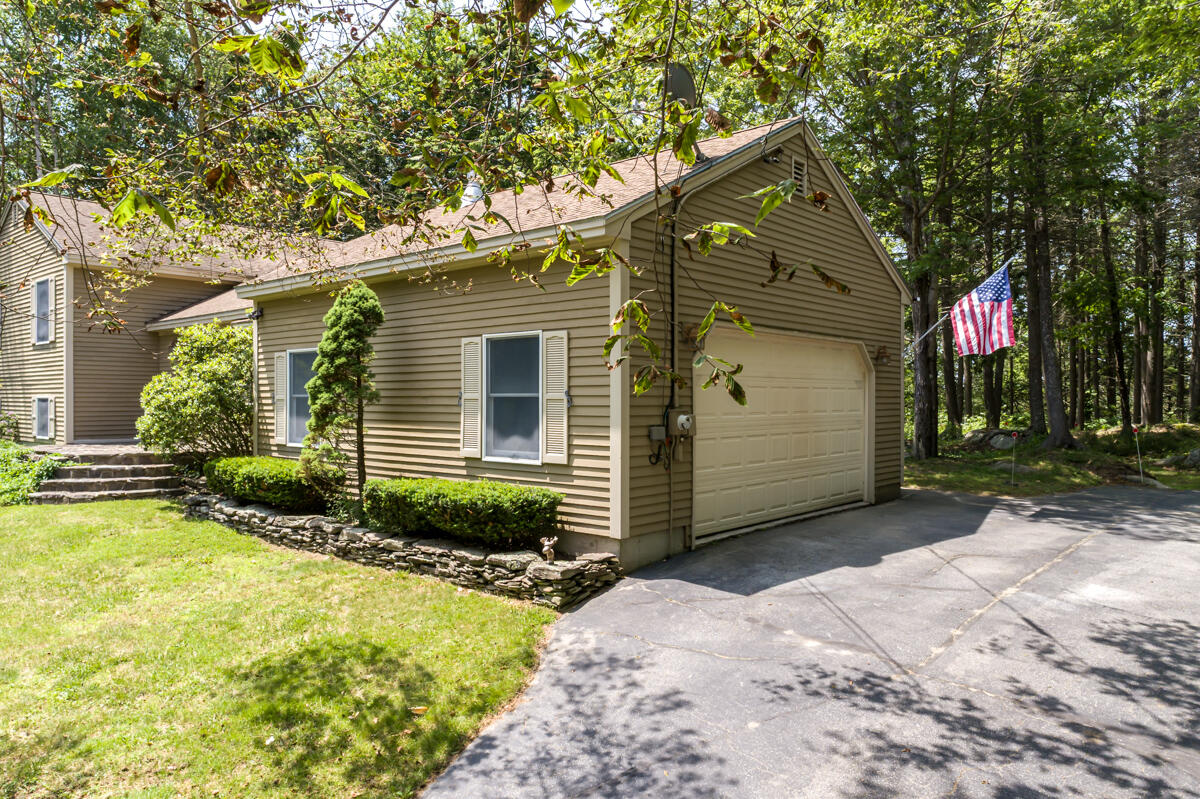 9 Kennebec Circle Bath ME 04530