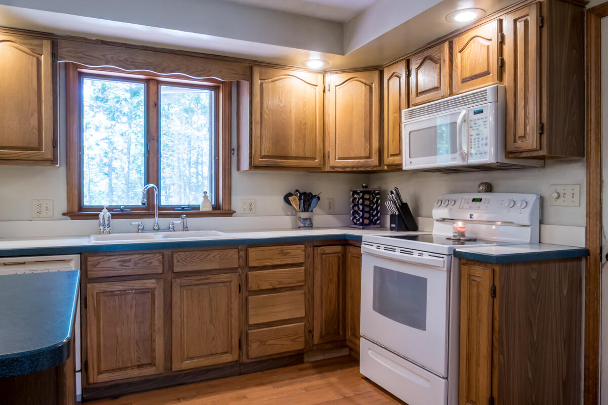 9 Kennebec Circle Bath ME 04530