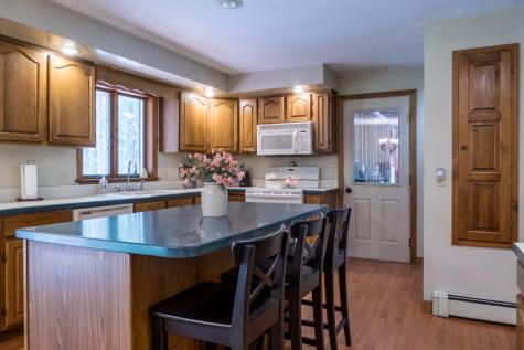 9 Kennebec Circle Bath ME 04530