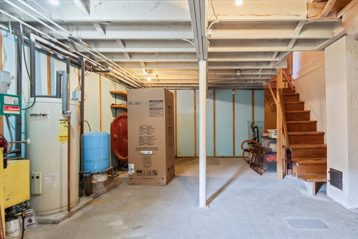 493 Litchfield Road Bowdoin ME 04287