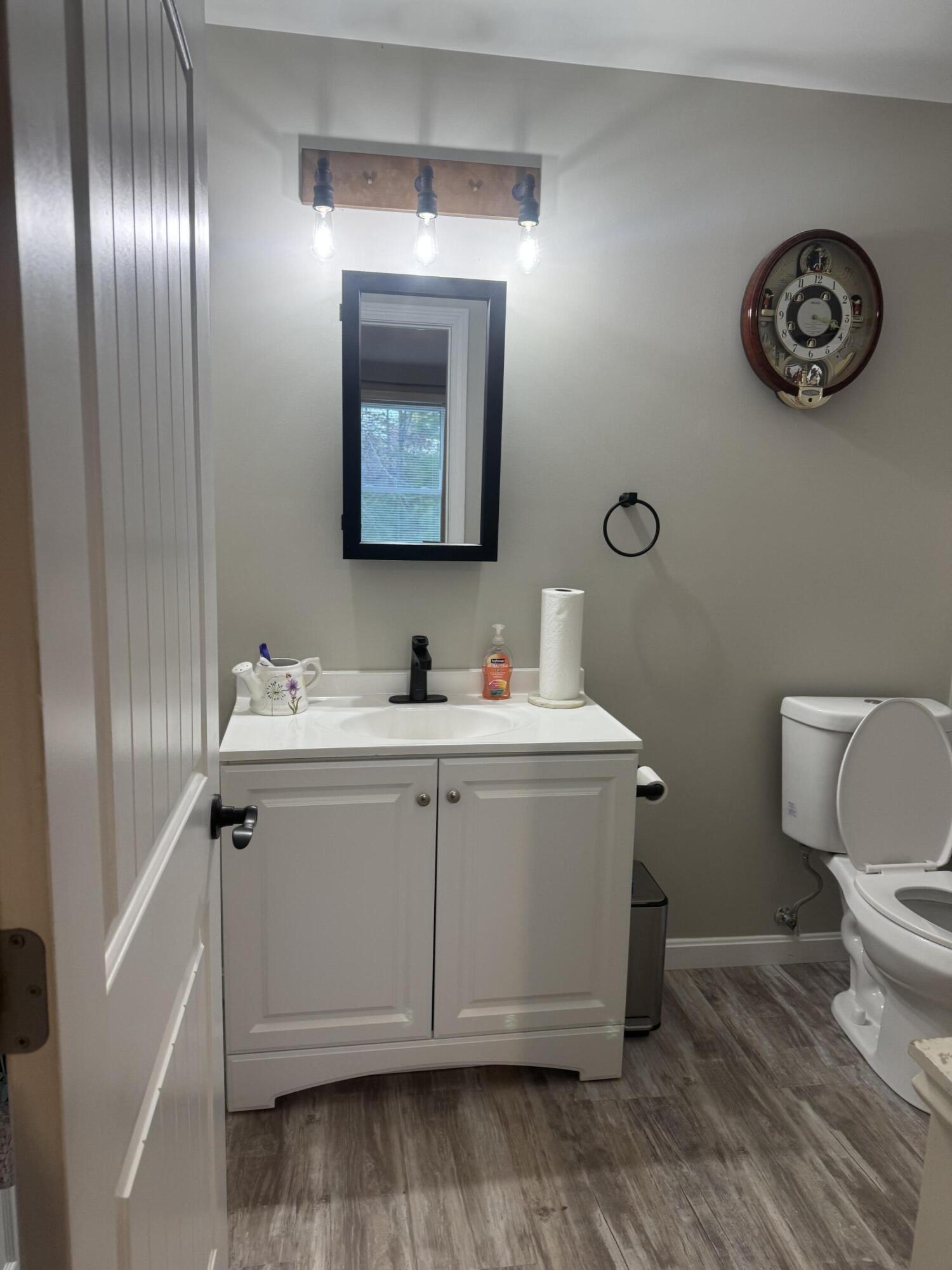 319 Old Sumner Road Buckfield ME 04220