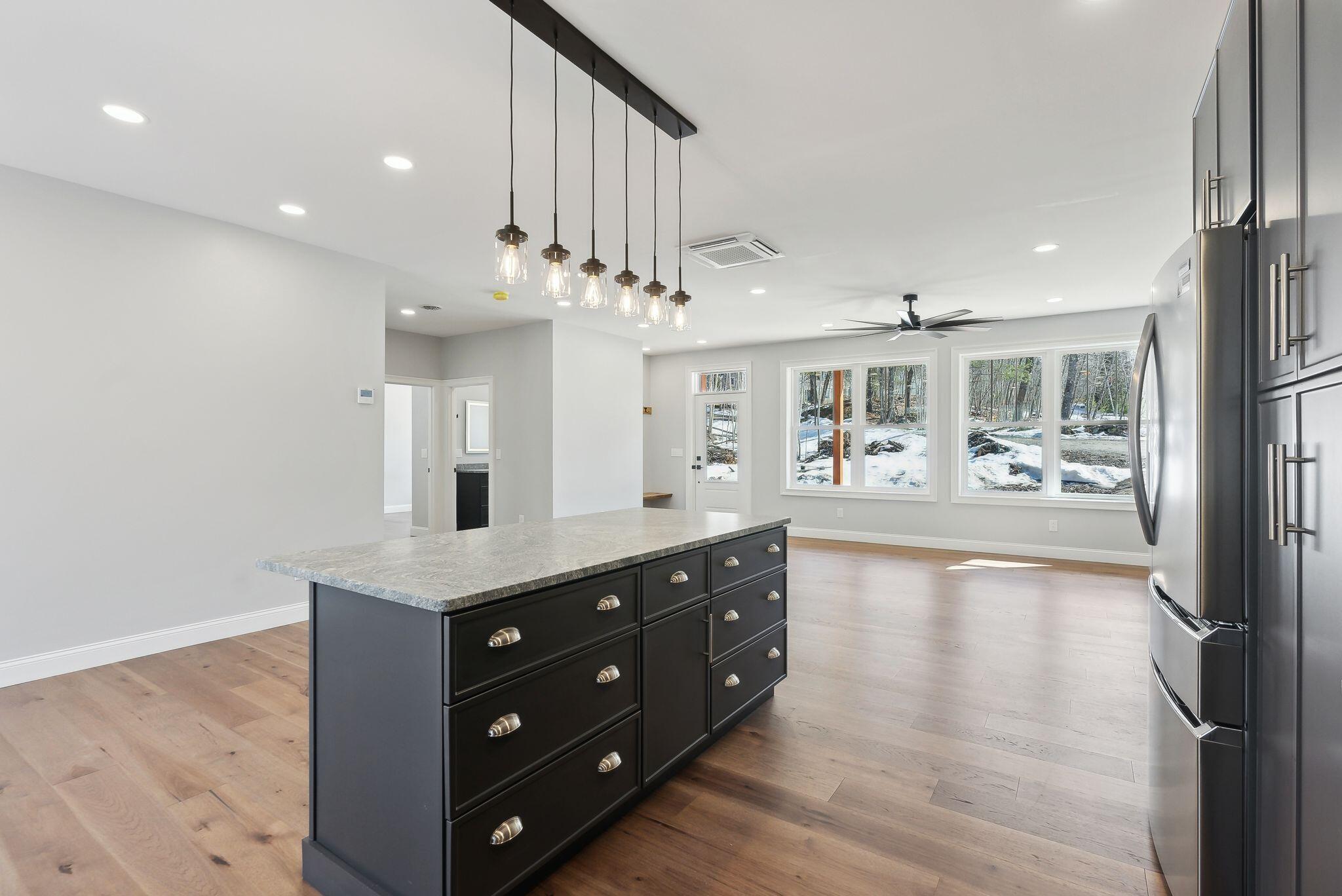 9 Rocky Reach Way Woolwich ME 04579