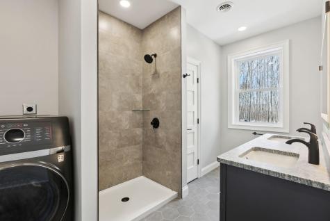 9 Rocky Reach Way Woolwich ME 04579