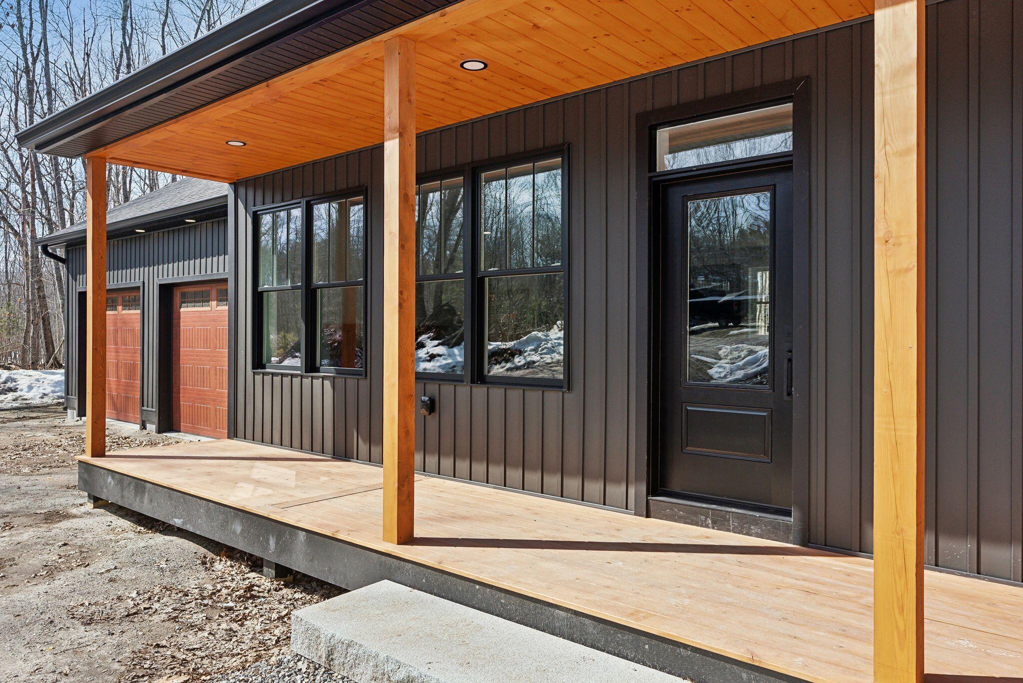 9 Rocky Reach Way Woolwich ME 04579