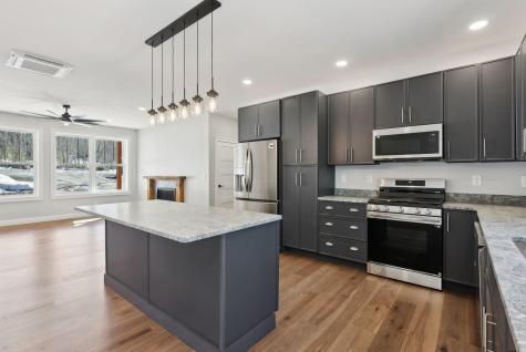 9 Rocky Reach Way Woolwich ME 04579