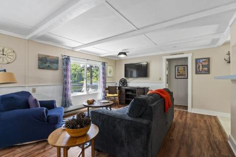 42 Wawenock Trail Boothbay Harbor ME 04538