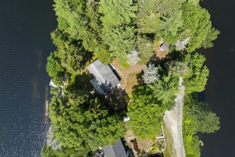 42 Wawenock Trail Boothbay Harbor ME 04538