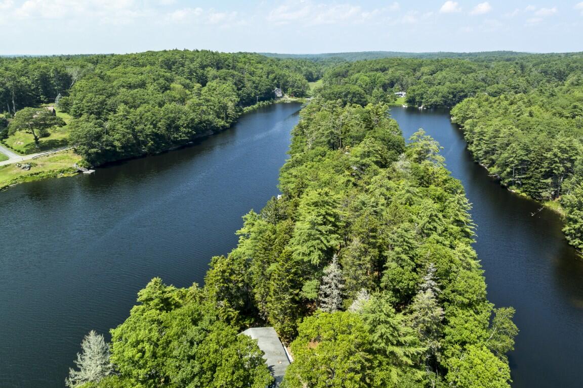 42 Wawenock Trail Boothbay Harbor ME 04538