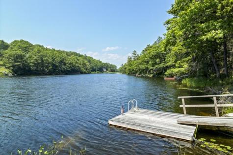 42 Wawenock Trail Boothbay Harbor ME 04538