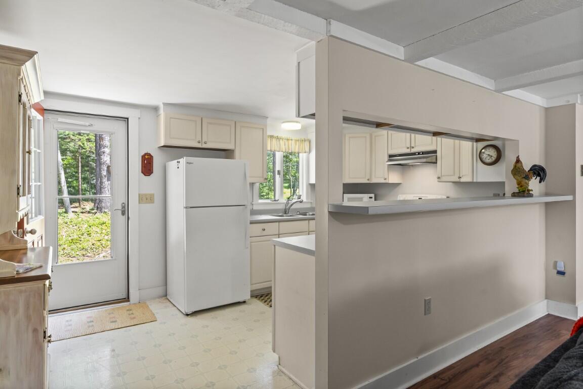 42 Wawenock Trail Boothbay Harbor ME 04538