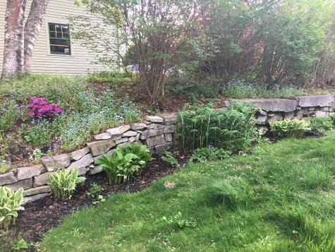 2 Warren Street Hallowell ME 04347