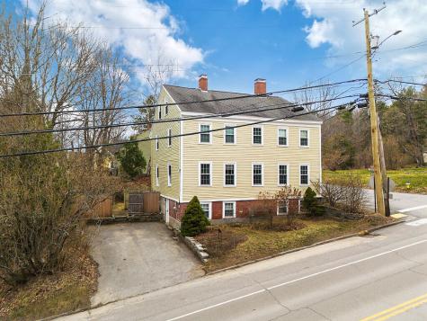 2 Warren Street Hallowell ME 04347