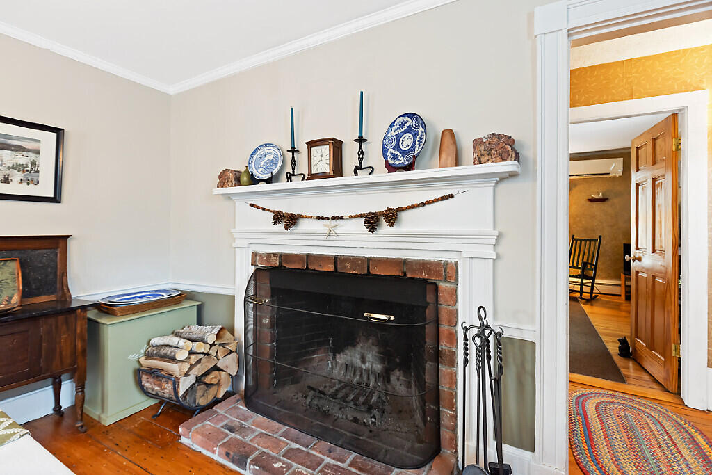 2 Warren Street Hallowell ME 04347