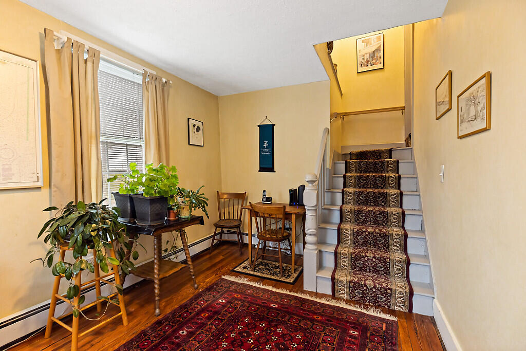 2 Warren Street Hallowell ME 04347