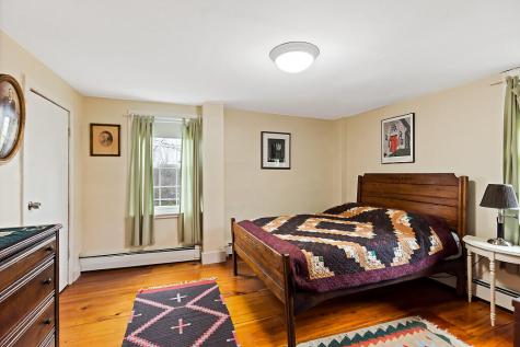 2 Warren Street Hallowell ME 04347