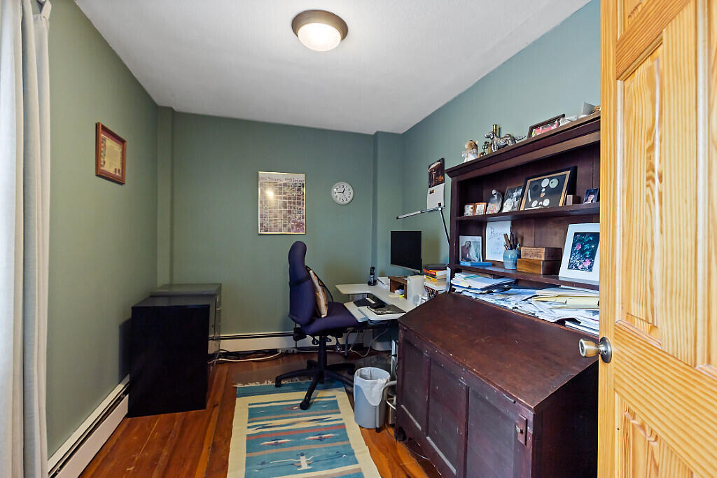 2 Warren Street Hallowell ME 04347