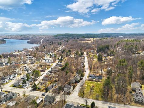 2 Warren Street Hallowell ME 04347