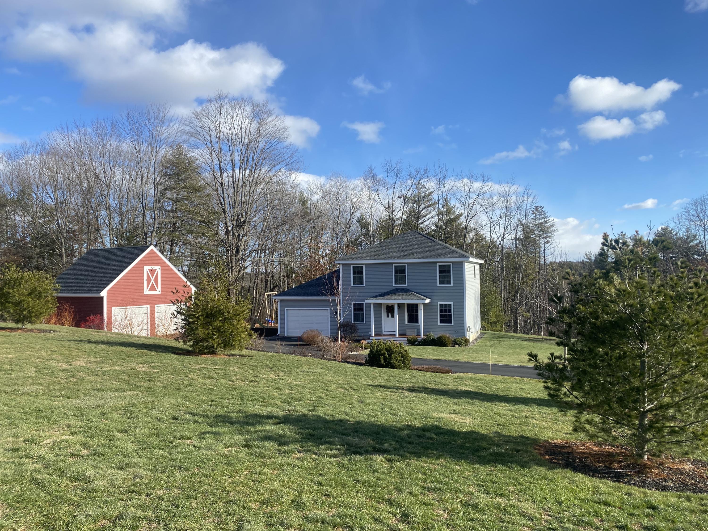 16 Brookfield Road Falmouth ME 04105