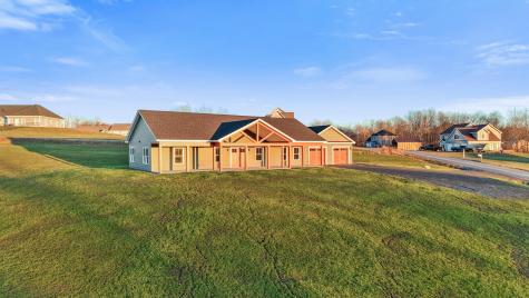 21 Mia Ridge Sidney ME 04330