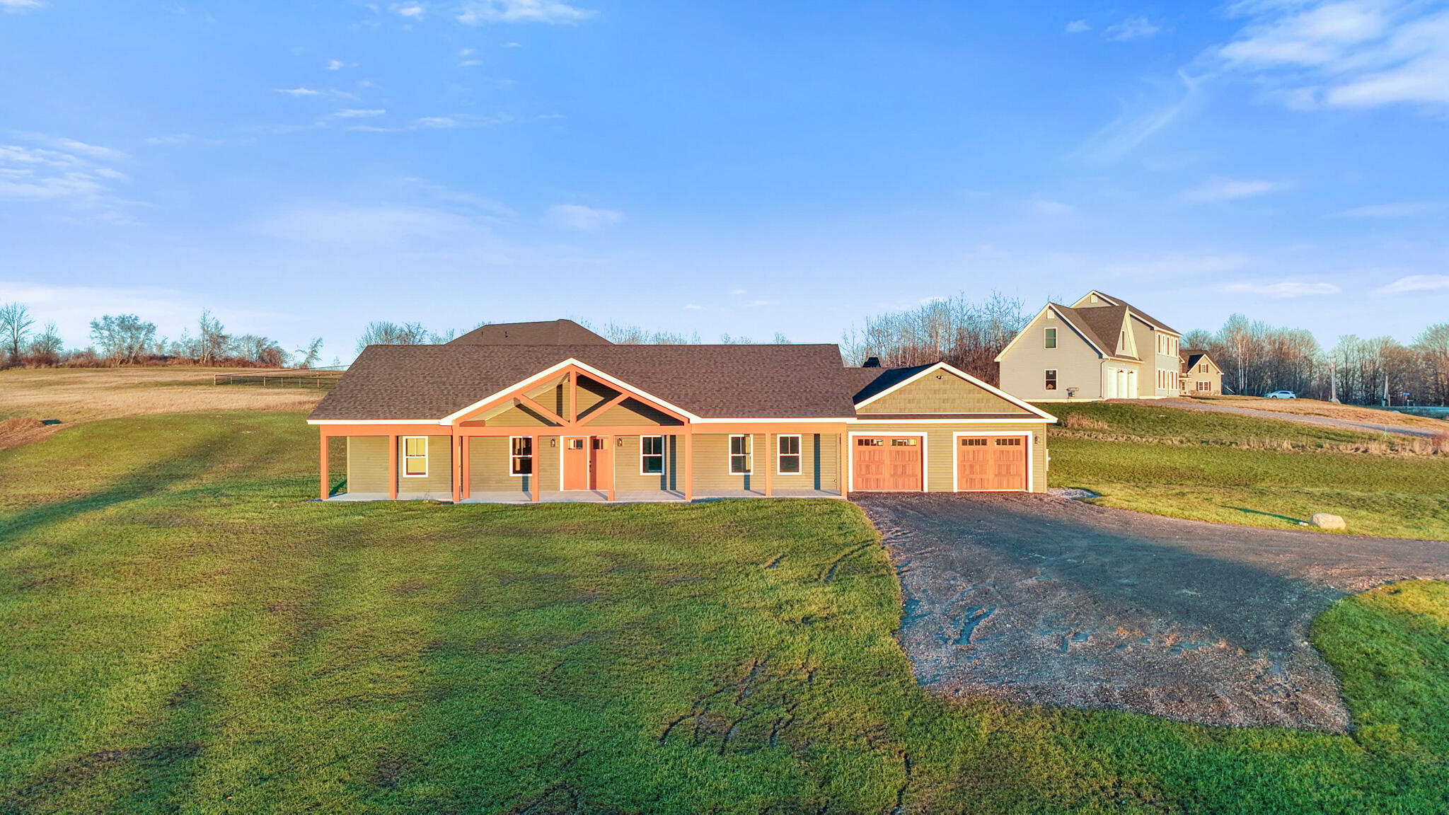 21 Mia Ridge Sidney ME 04330