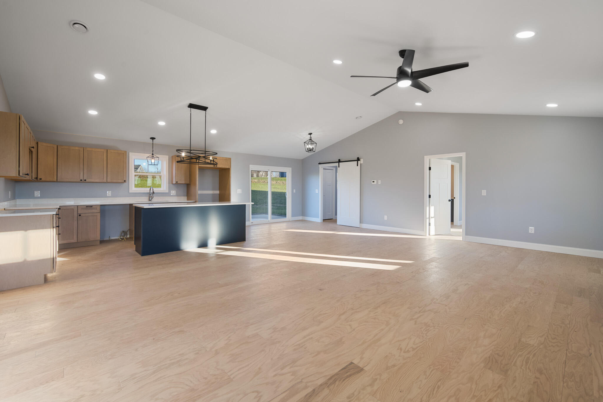 21 Mia Ridge Sidney ME 04330