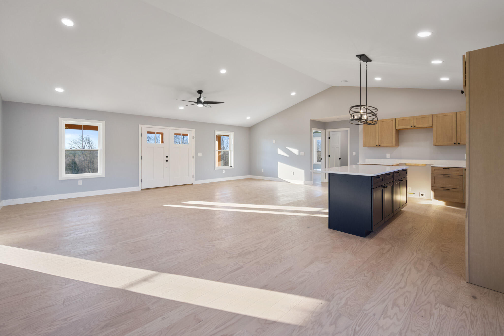 21 Mia Ridge Sidney ME 04330