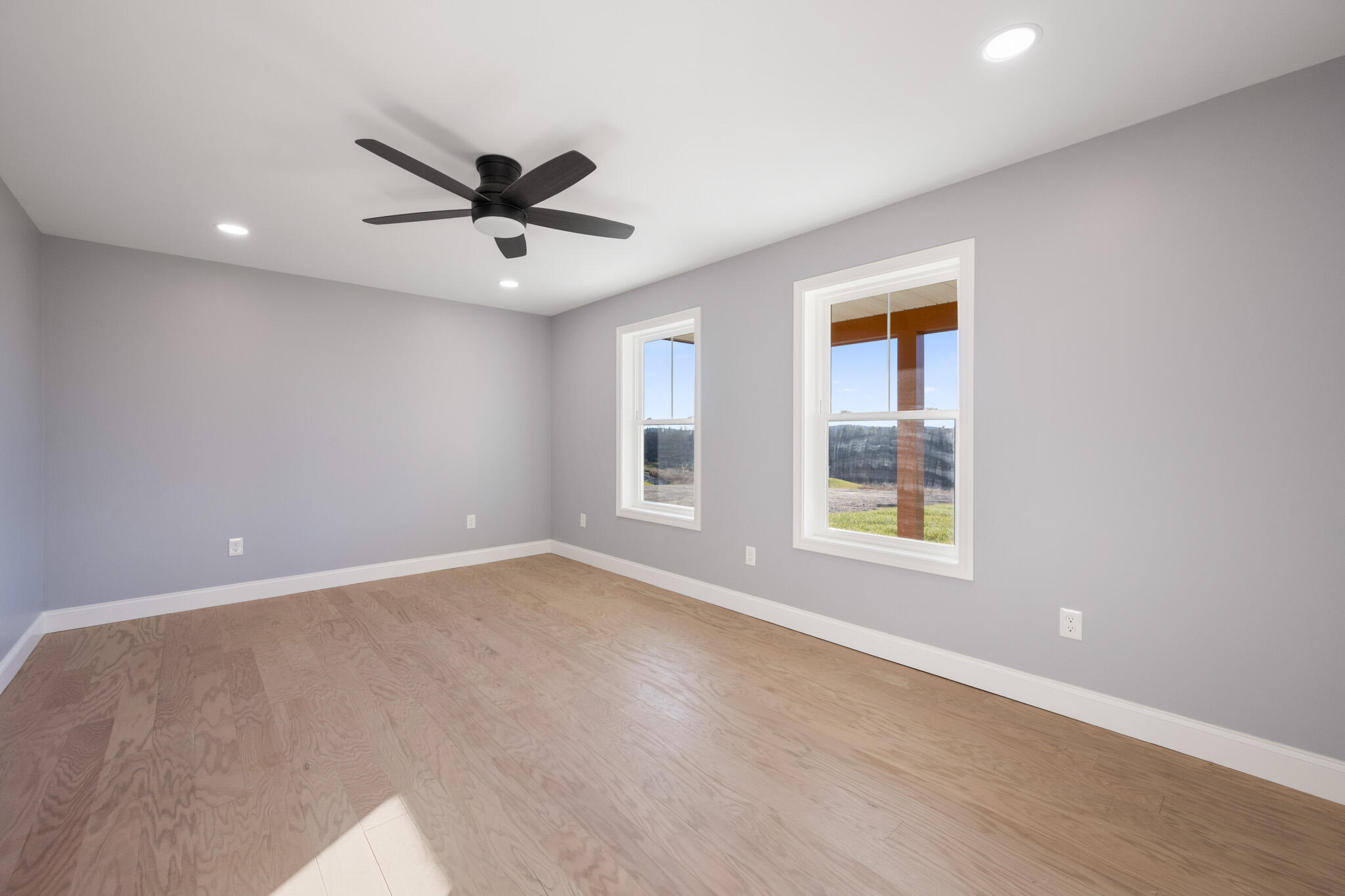 21 Mia Ridge Sidney ME 04330