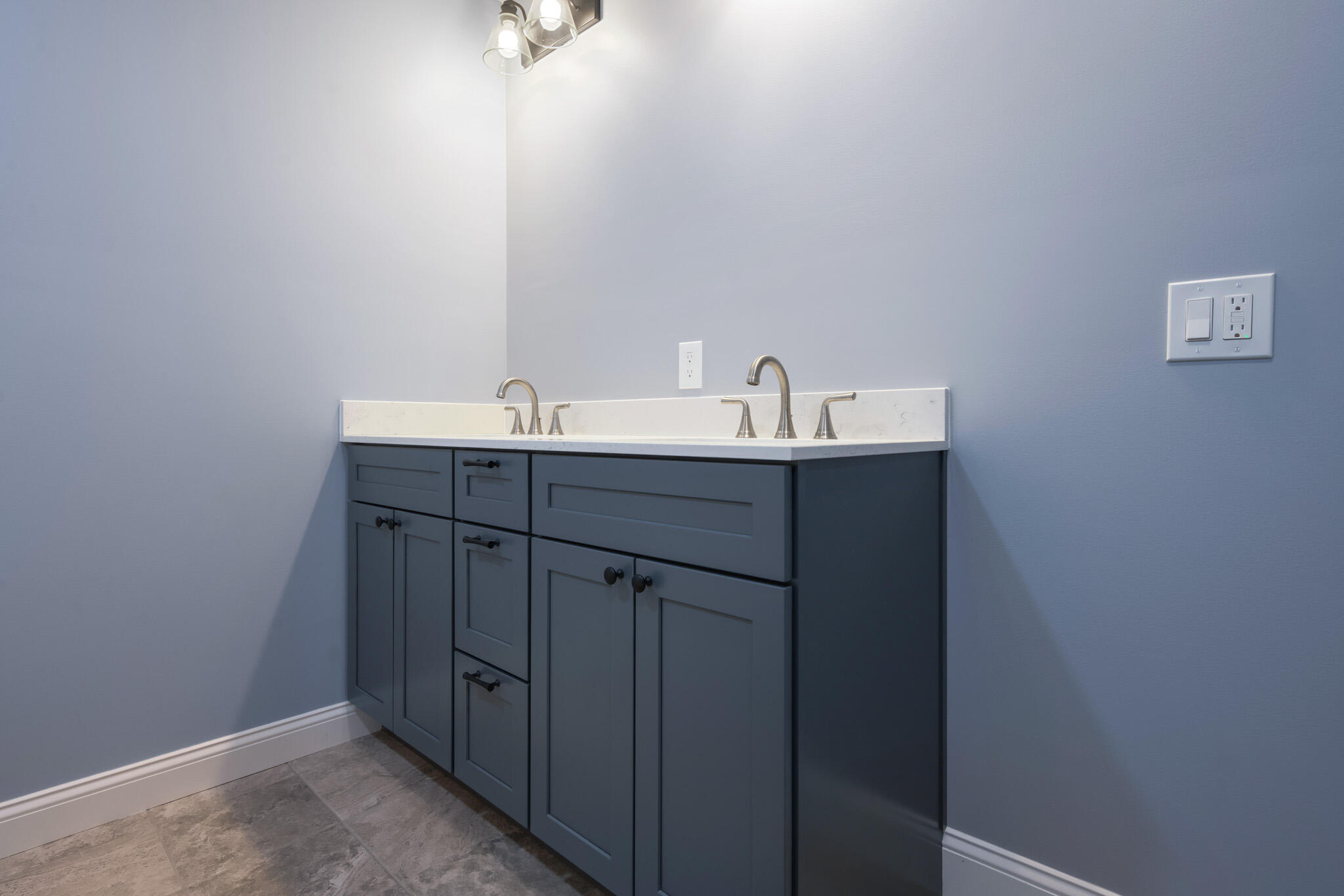 21 Mia Ridge Sidney ME 04330