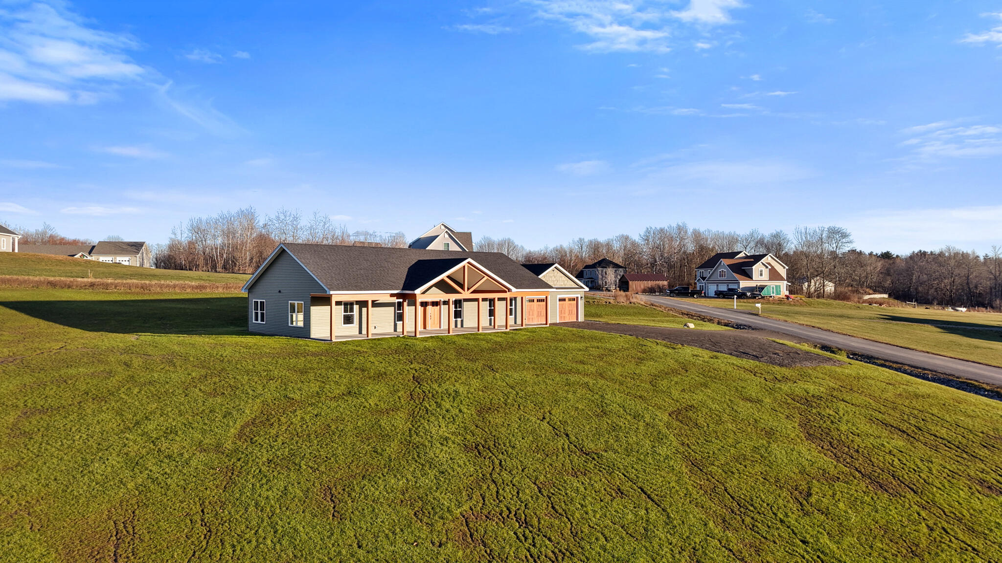 21 Mia Ridge Sidney ME 04330