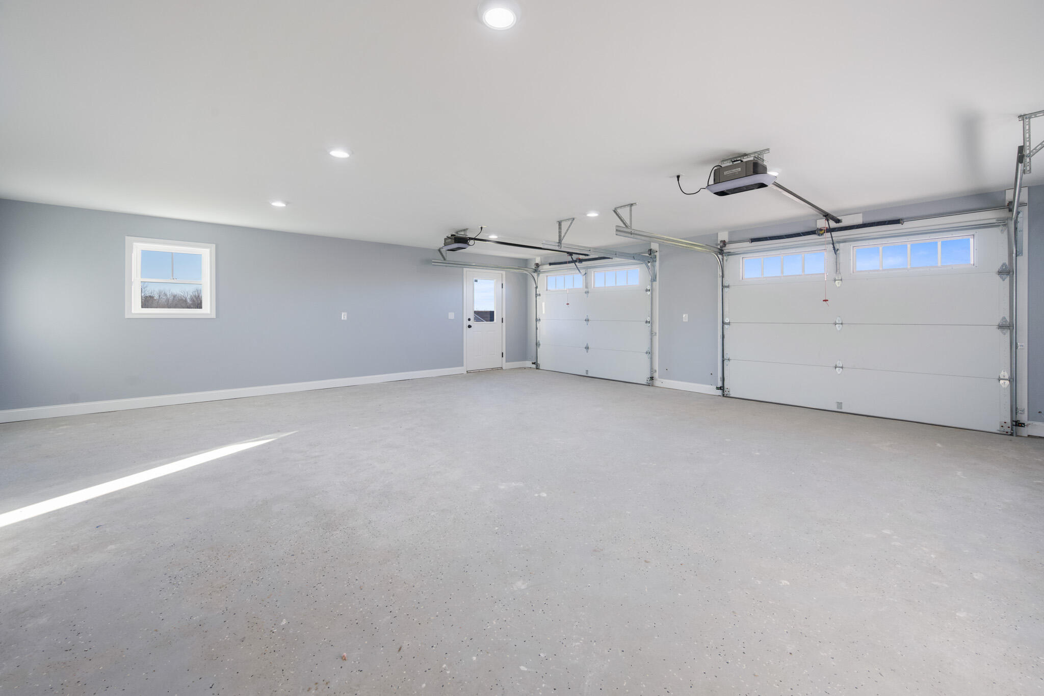 21 Mia Ridge Sidney ME 04330