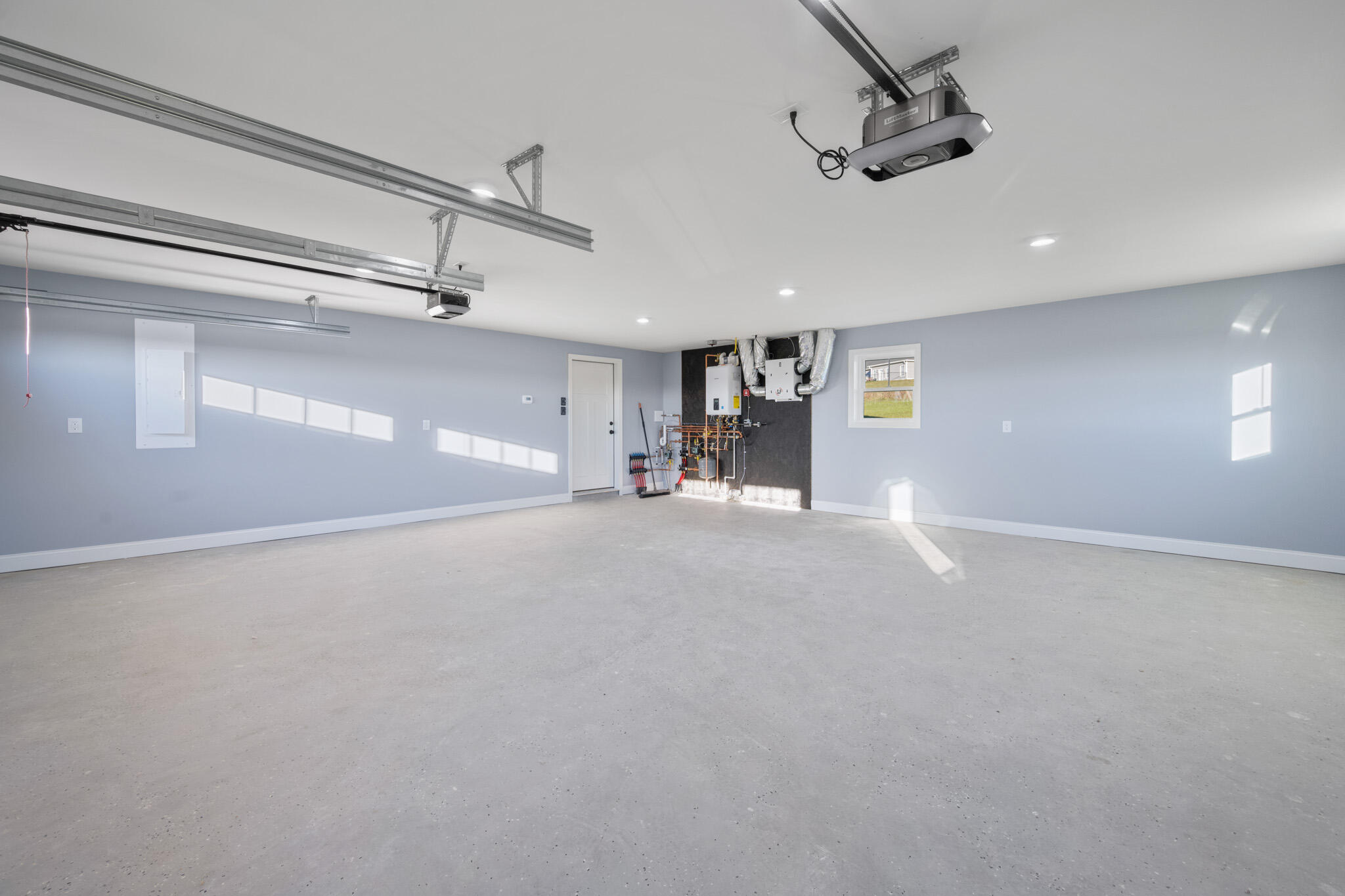 21 Mia Ridge Sidney ME 04330