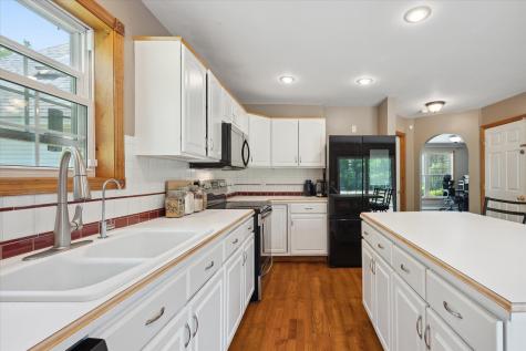 692 Kennebec Road Hampden ME 04444
