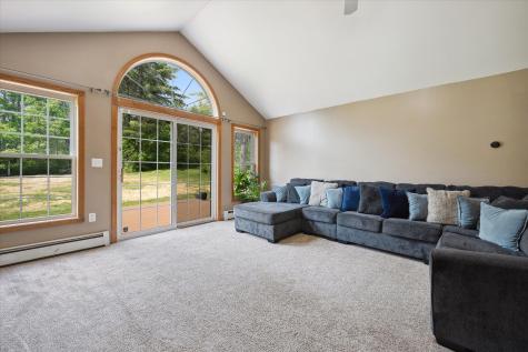 692 Kennebec Road Hampden ME 04444