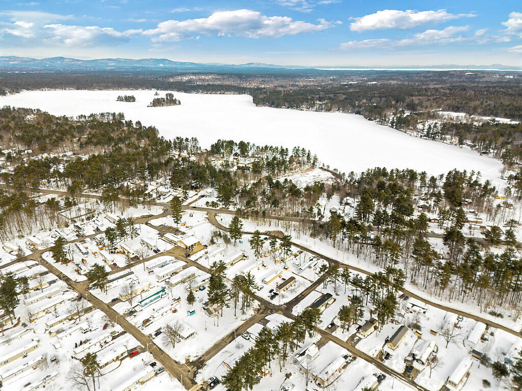 5 Holiday Lane Standish ME 04084