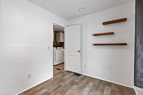 5 Holiday Lane Standish ME 04084