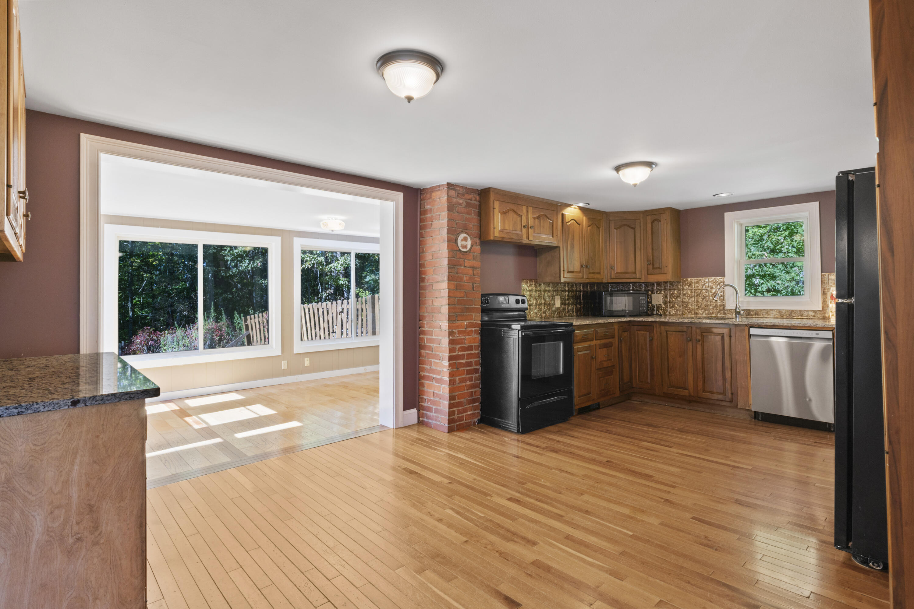 414 Harrison Road Naples ME 04055