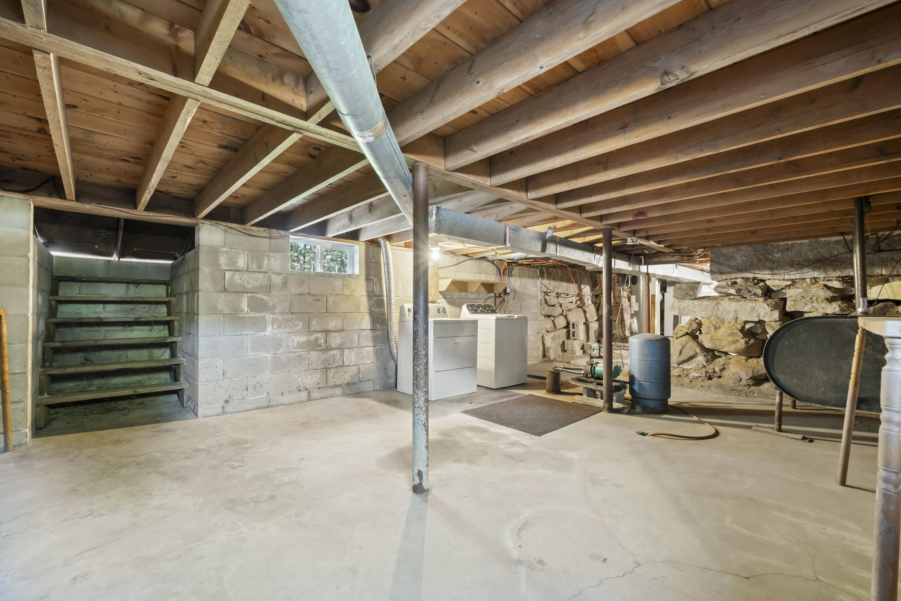 414 Harrison Road Naples ME 04055