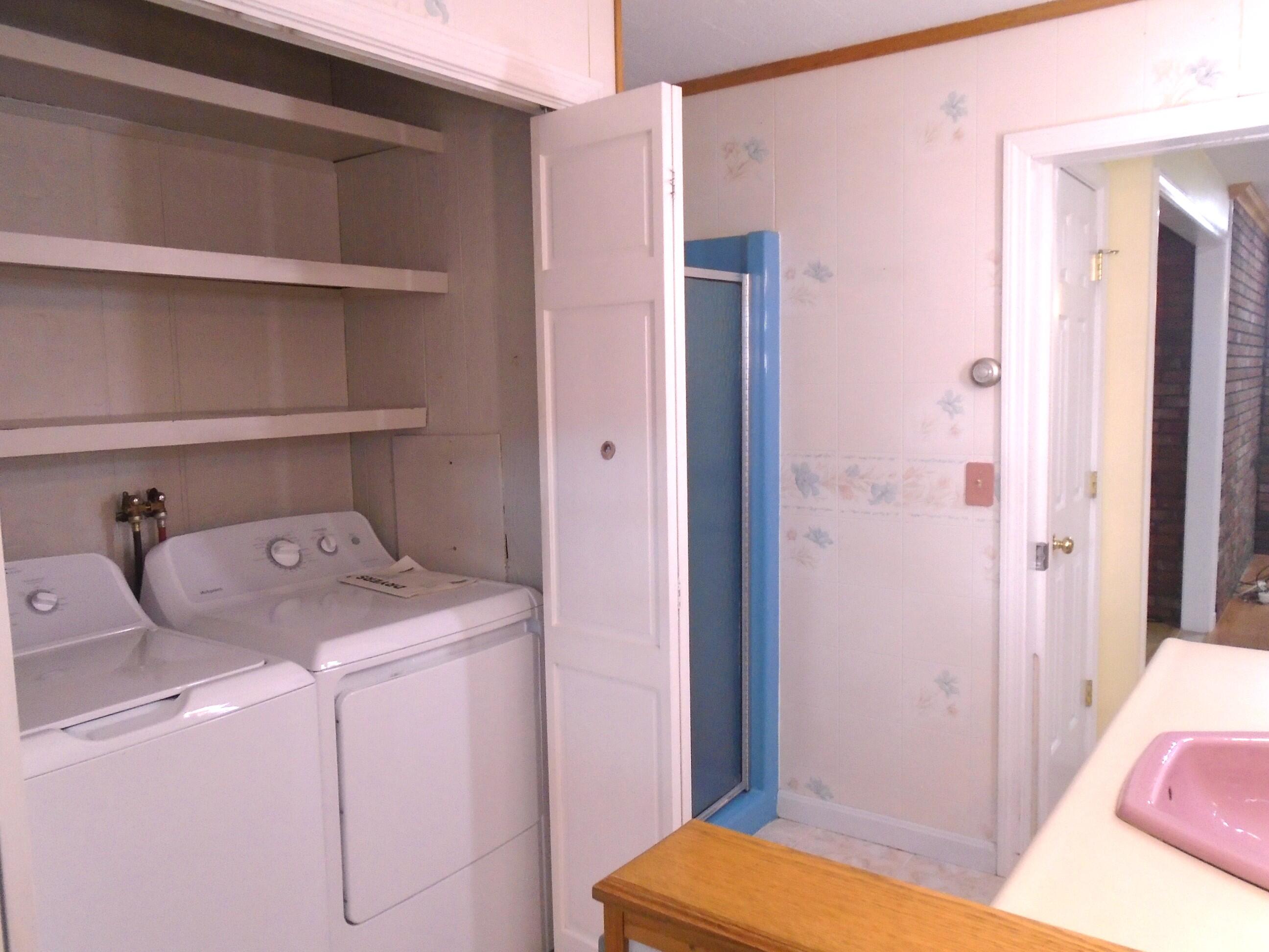 9 Dennis Street Skowhegan ME 04976