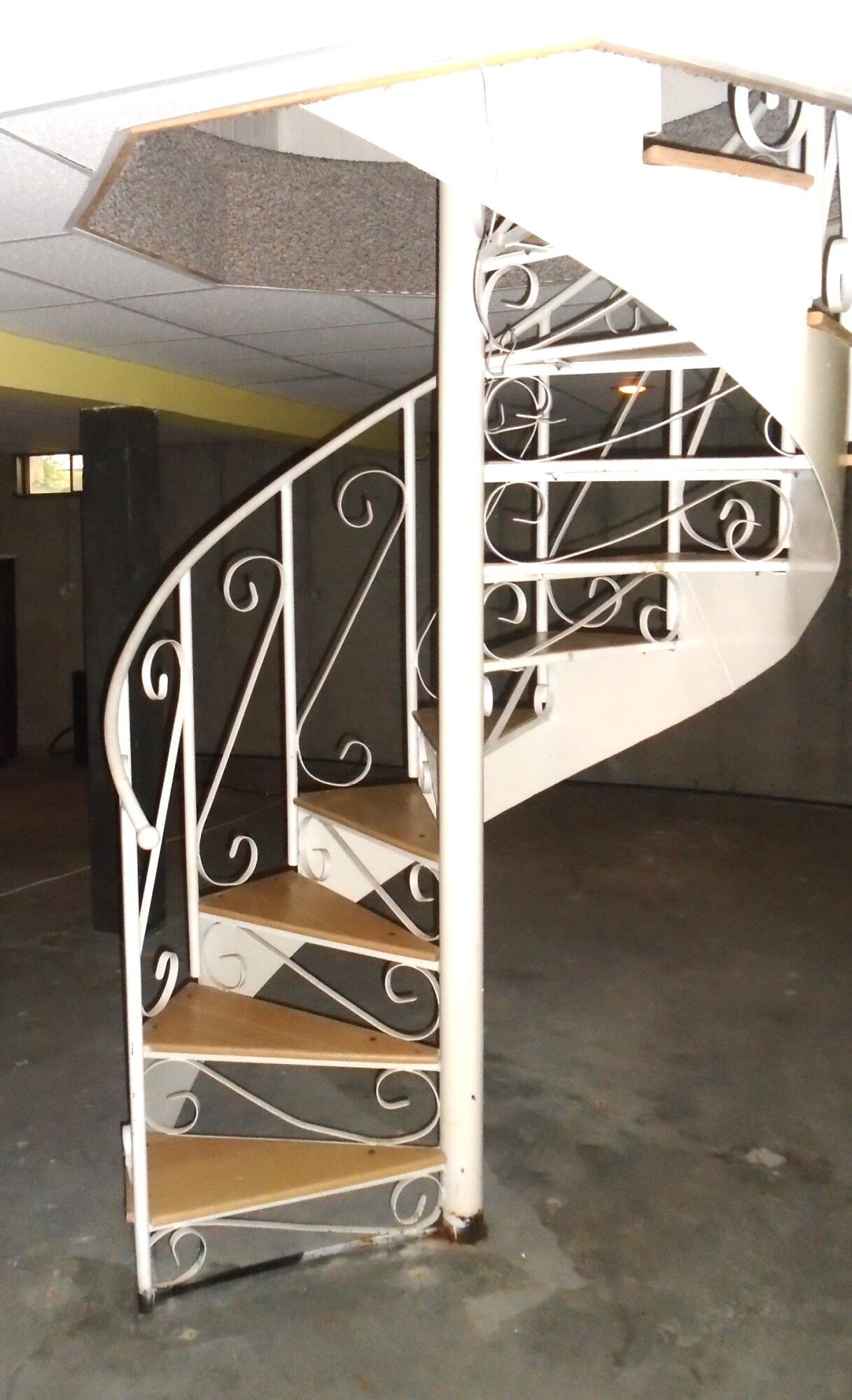 9 Dennis Street Skowhegan ME 04976