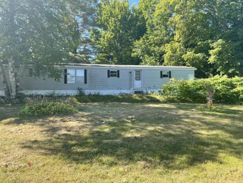 7 Dartmouth Street Skowhegan ME 04976
