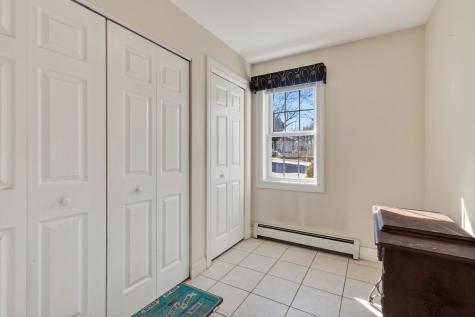 384 Pond Road Lewiston ME 04240