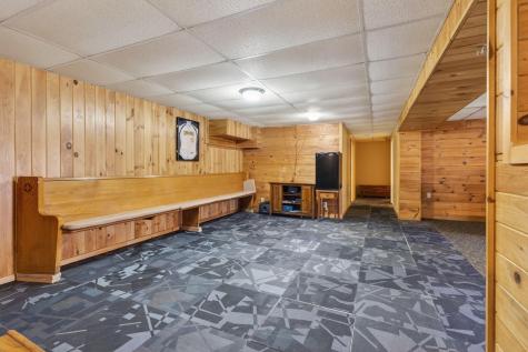 384 Pond Road Lewiston ME 04240