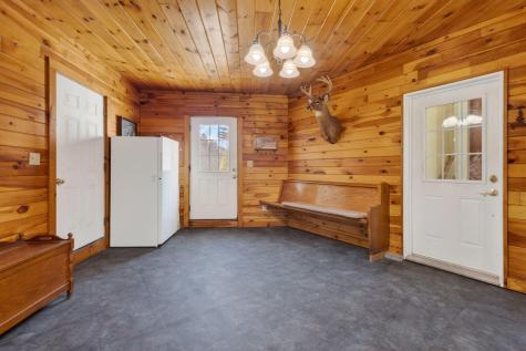 384 Pond Road Lewiston ME 04240