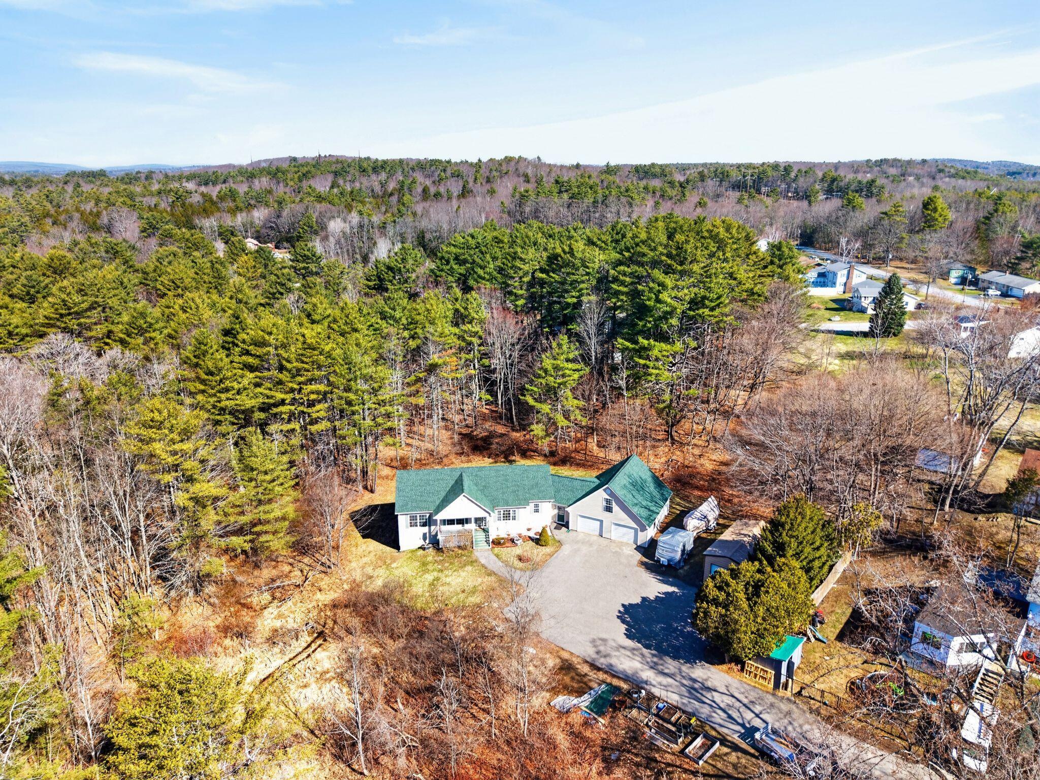 384 Pond Road Lewiston ME 04240
