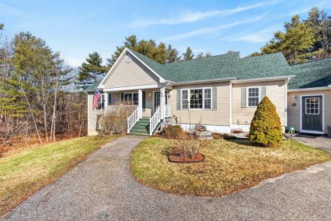 384 Pond Road Lewiston ME 04240